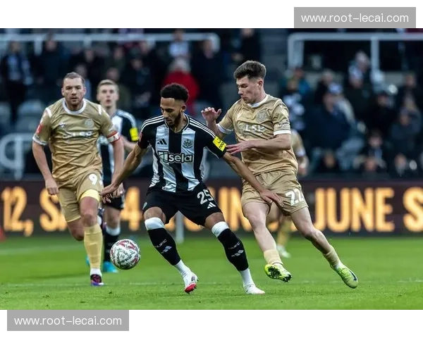 伯恩茅斯队长凯利谈球队二月精神面貌变化与保级信念